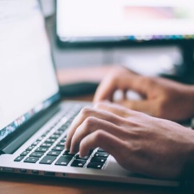 Imagem Hero da Advice Tecnologia de Informação